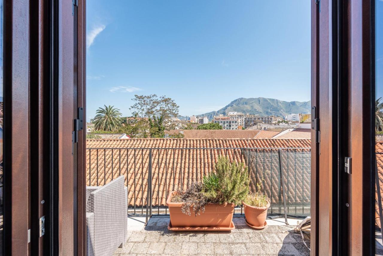 Schiavuzzo Apartment With Terrace By Wonderful Italy Palermo Exteriér fotografie